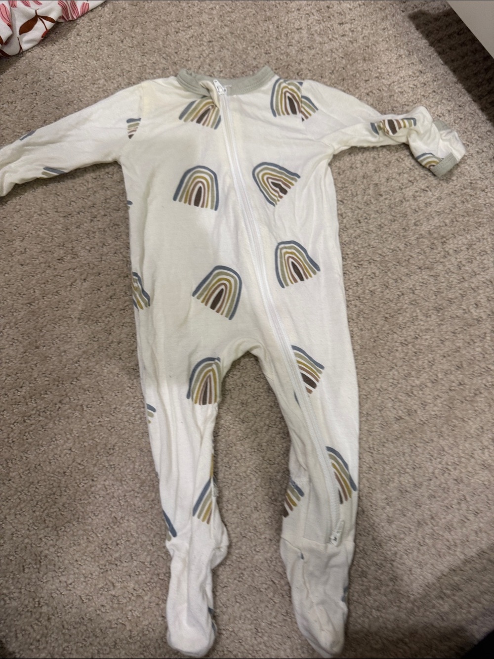 Kyte brand Footed One-Piece Pajamas with Rainbow Print - White/Neutral